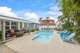 Picture of 7912 3Rd Avenue S, St Petersburg, FL 33707