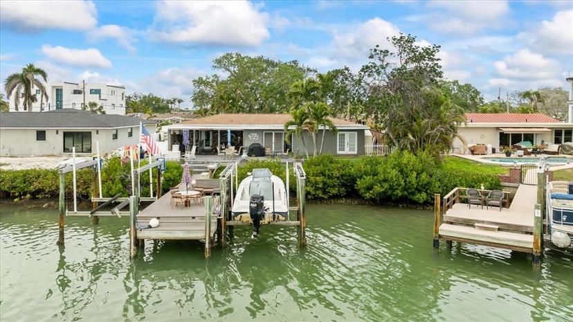 Picture of 7912 3Rd Avenue S, St Petersburg FL 33707