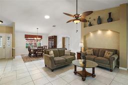 Picture of 25736 Whisper Oaks Road, Leesburg, FL 34748