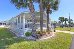 Picture of 2100 Kings Highway Unit 441, Port Charlotte, FL 33980