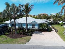 Picture of 5608 Holmes Boulevard, Holmes Beach, FL 34217