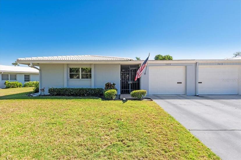 Picture of 3626 Medford Lane Unit 1537, Sarasota FL 34232