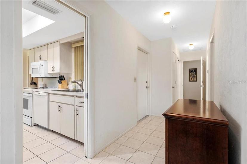Picture of 3626 Medford Lane Unit 1537, Sarasota FL 34232
