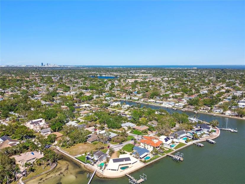 Picture of 2970 68Th Avenue S, St Petersburg FL 33712