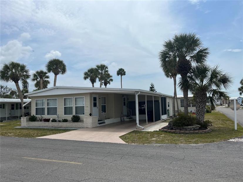 Picture of 530 Via Veneto, Venice FL 34285