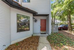 Picture of 914 NW 42Nd Terrace, Gainesville, FL 32605