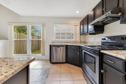 Picture of 1002 Kelsey Avenue, Oviedo, FL 32765