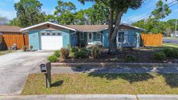 Picture of 7101 Channelside Lane N, Pinellas Park, FL 33781