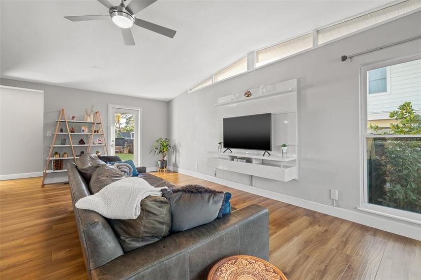 Picture of 7200 3Rd Avenue N, St Petersburg FL 33710