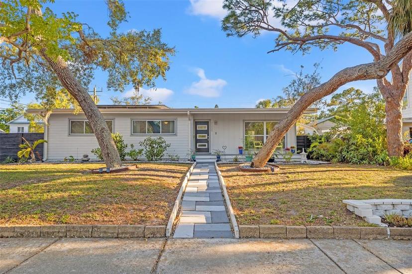 Picture of 7200 3Rd Avenue N, St Petersburg FL 33710