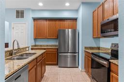 Picture of 13832 Dove Wing Court, Orlando, FL 32828