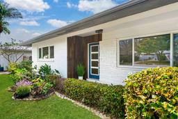 Picture of 2242 Sunnyside Lane, Sarasota, FL 34239