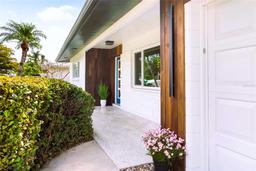 Picture of 2242 Sunnyside Lane, Sarasota, FL 34239
