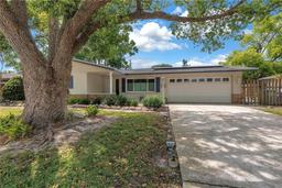 Picture of 9044 Lynwood Drive, Seminole, FL 33772