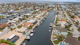 Picture of 5000 Southshore Drive, New Port Richey, FL 34652