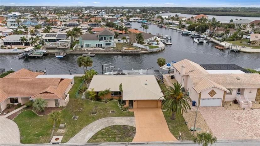 Picture of 5000 Southshore Drive, New Port Richey FL 34652