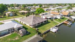 Picture of 2523 SE 34Th Lane, Okeechobee, FL 34974
