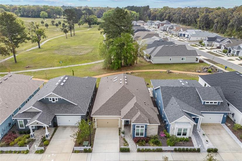 Picture of 1329 NW 132Nd Boulevard, Newberry FL 32669