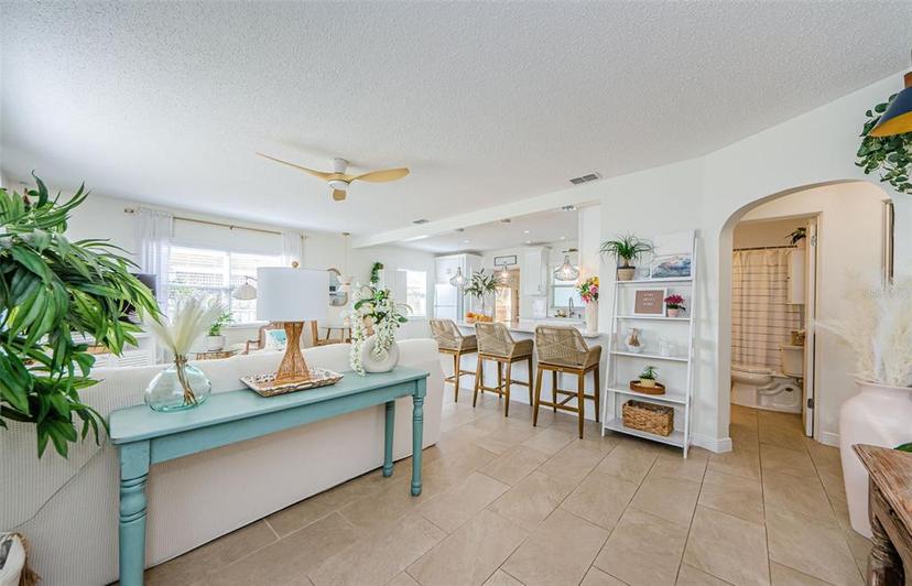 Picture of 2261 Queen Street S, St Petersburg FL 33712