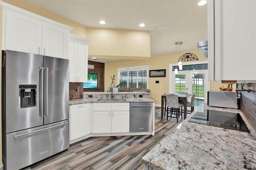 Picture of 9851 Pine Leaf Lane, Dade City FL 33525