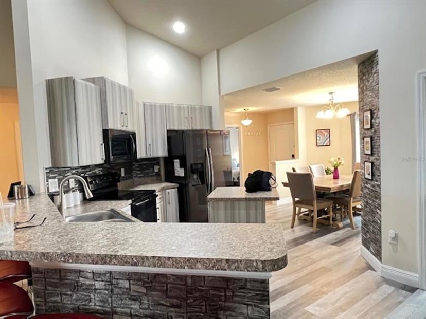Picture of 477 Fitchburg Street Sw, Palm Bay FL 32908