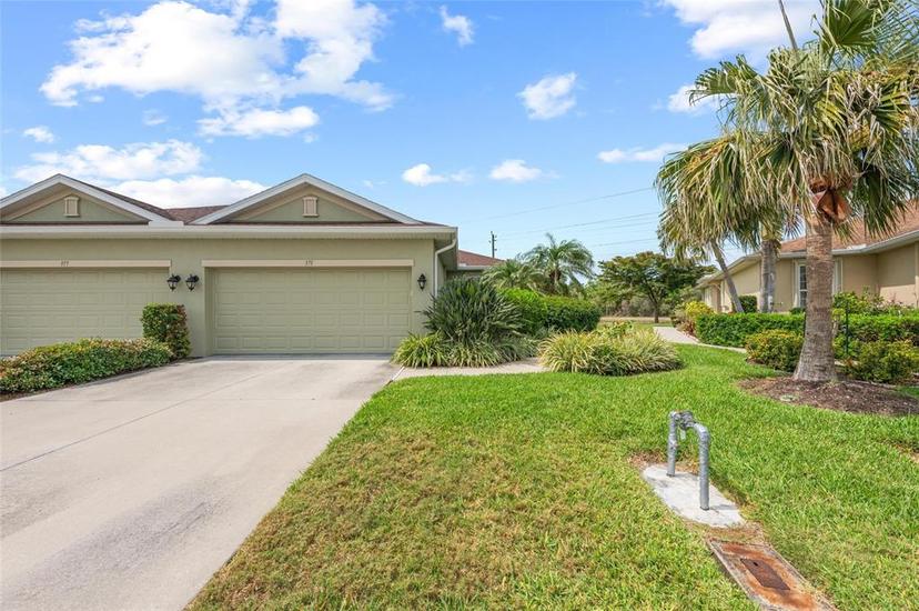 Picture of 371 Capulet Drive, Venice FL 34292
