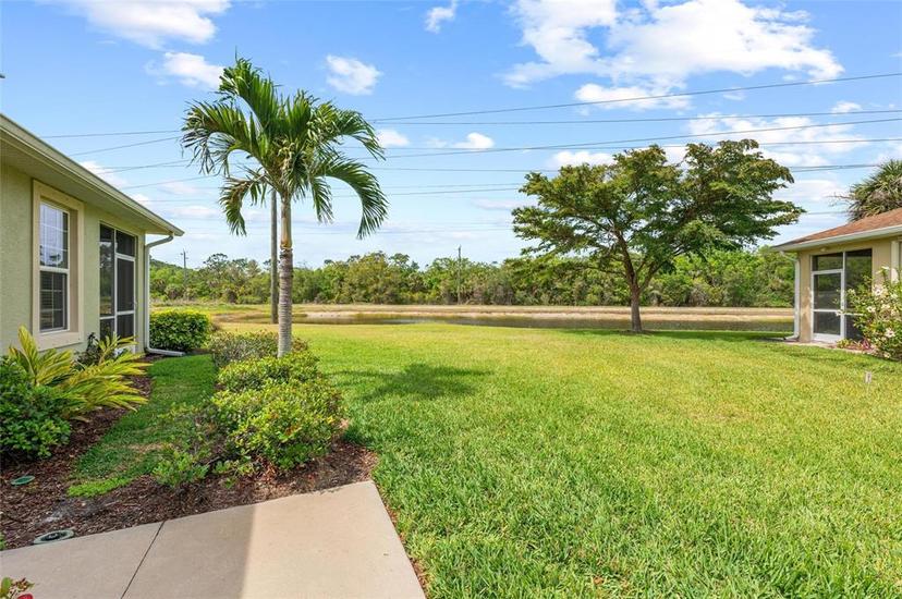 Picture of 371 Capulet Drive, Venice FL 34292