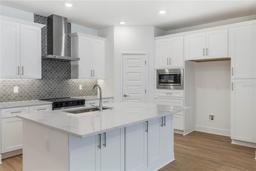 Picture of 13528 Autumn Harvest Avenue, Winter Garden, FL 34787