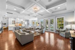 Picture of 4105 W Corona Street, Tampa, FL 33629