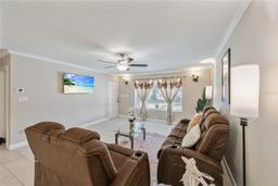 Picture of 904 Woodland Drive, Seffner, FL 33584