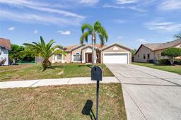 Picture of 13204 Parkhurst Court, Riverview, FL 33569