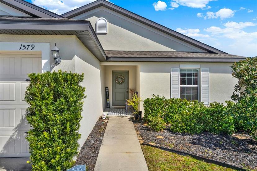 Picture of 1579 Swan Lake Circle, Dundee FL 33838