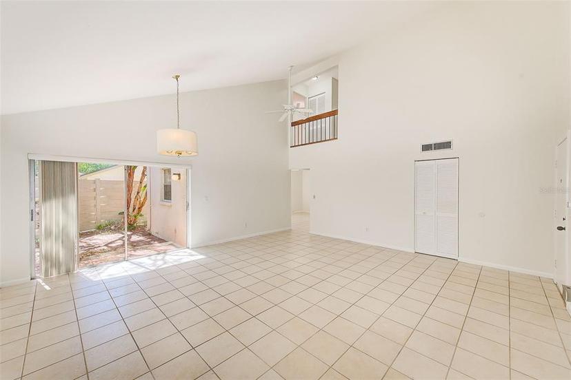 Picture of 2581 Forest Run Court, Clearwater FL 33761