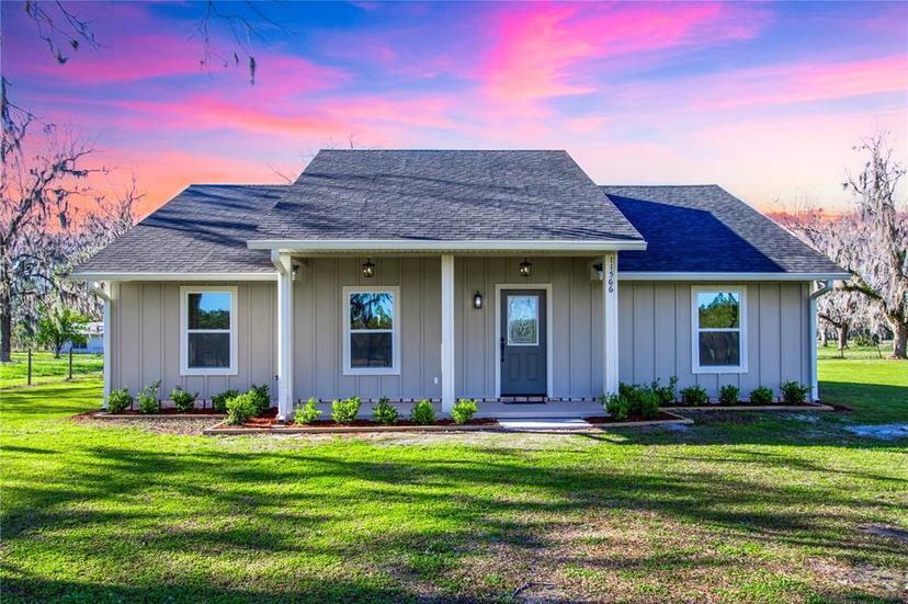 Picture of 11566 SW County Road 18, Hampton FL 32044