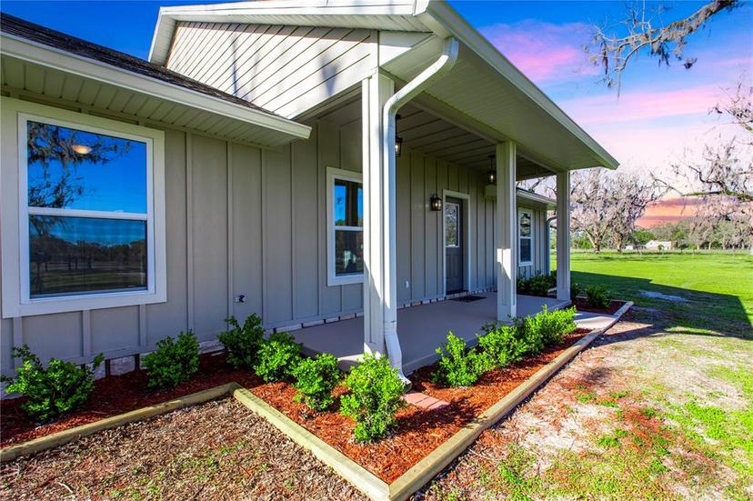Picture of 11566 SW County Road 18, Hampton FL 32044