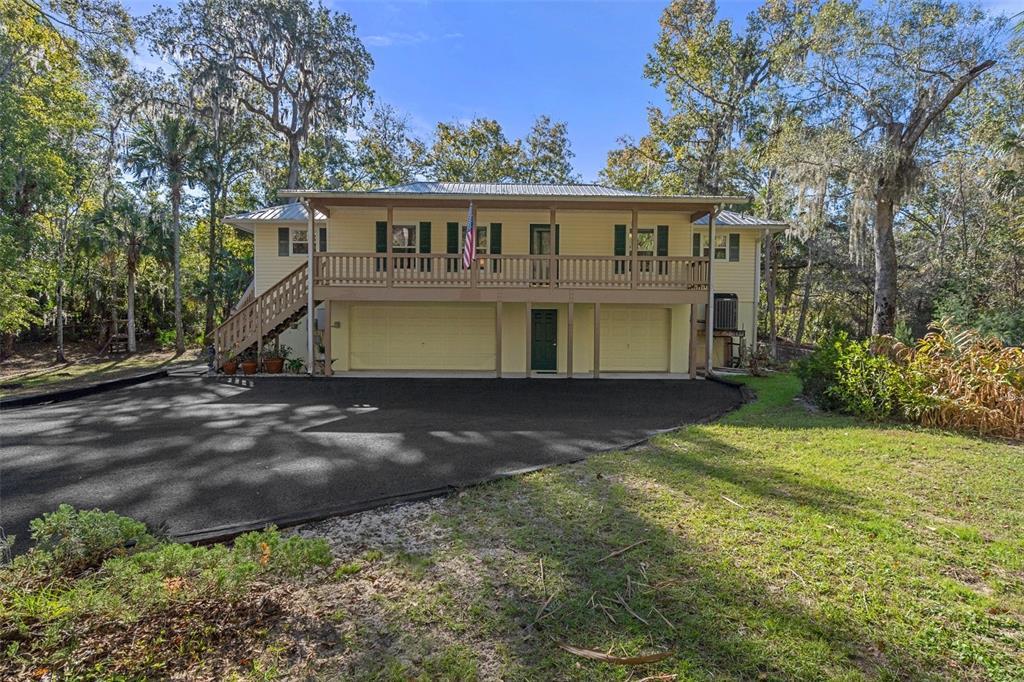 Picture of 18 Winding River Lane, Inglis, FL 34449