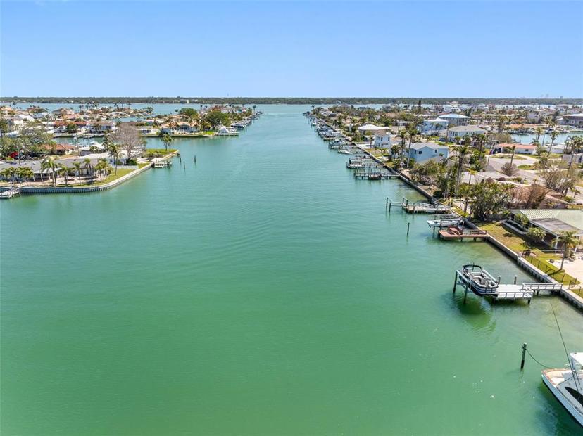 Picture of 540 115Th Avenue, Treasure Island FL 33706