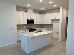 Picture of 618 Duke Drive, Haines City, FL 33844