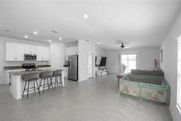Picture of 660 Silver Palm Drive, Haines City, FL 33844