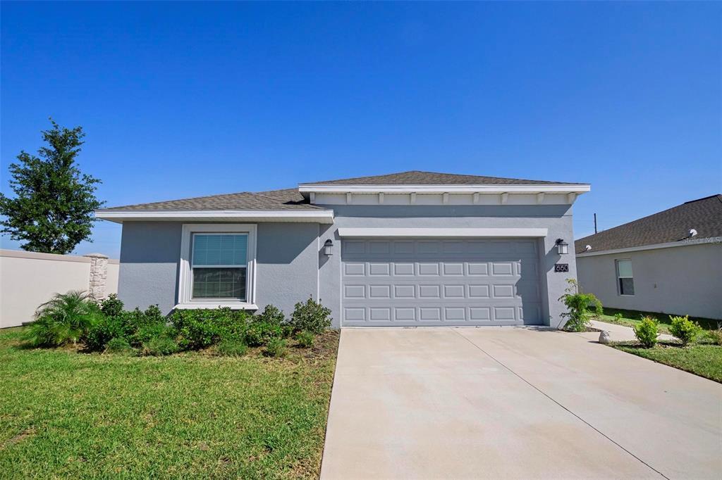 Picture of 660 Silver Palm Drive, Haines City, FL 33844