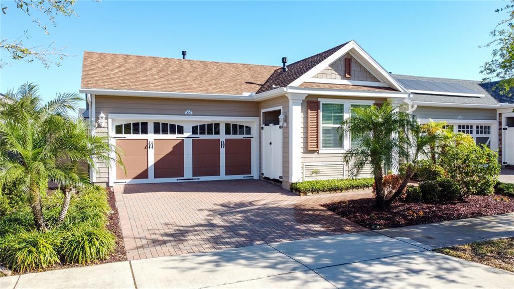 Picture of 329 Alcove Drive, Groveland, FL 34736