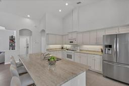 Picture of 7905 Drayton Circle, Bradenton, FL 34201