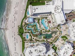 Picture of 1581 Gulf Of Mexico Drive Unit 308, Longboat Key, FL 34228