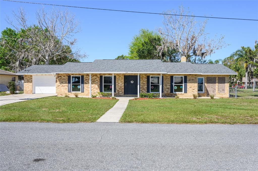 Picture of 12150 Virginia Drive, Leesburg, FL 34788