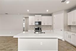 Picture of 17800 Solstice Avenue, Venice, FL 34293