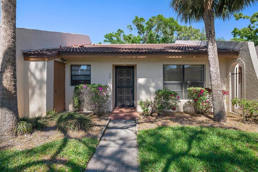 Picture of 3673 Longmeadow Unit 18, Sarasota FL 34235