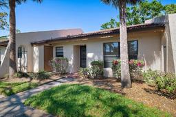Picture of 3673 Longmeadow Unit 18, Sarasota, FL 34235