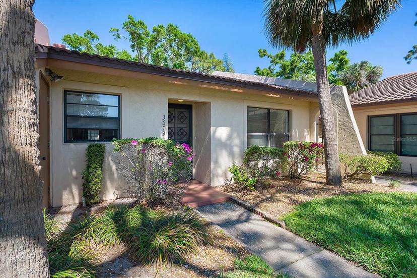 Picture of 3673 Longmeadow Unit 18, Sarasota FL 34235