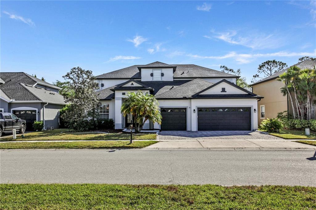 Picture of 3227 Curving Oaks Way, Orlando, FL 32820