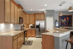 Picture of 3227 Curving Oaks Way, Orlando, FL 32820